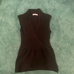 Medium black Were All Pretty Girls top